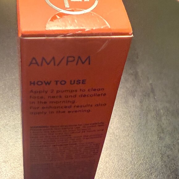 30% Vitamin C Serum Boost Up    a super-strength vitamin C & sealed Refill - Picture 3 of 3